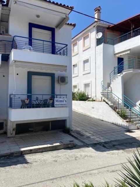 Mimi'S Apartments Polychrono Bagian luar foto